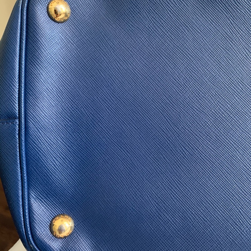 PRADA Saffiano leather tote bag - Picture 9 of 16